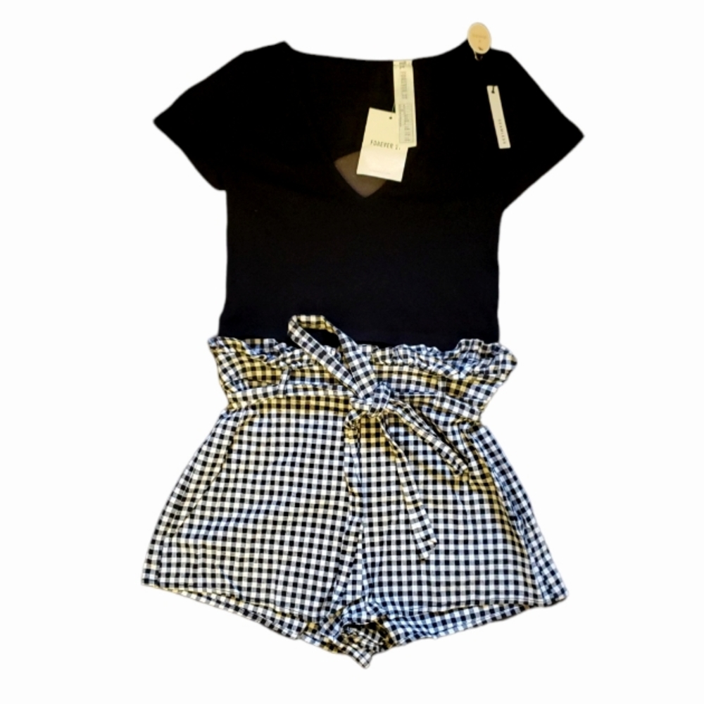 F21 Buy Halter top and Short Bundle
